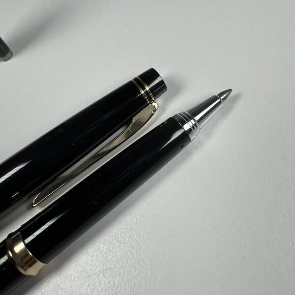 Vintage Morison Black with Gold Ballpoint Pen W/ Blue Ink Cartridges Japan NOS - Picture 4 of 5